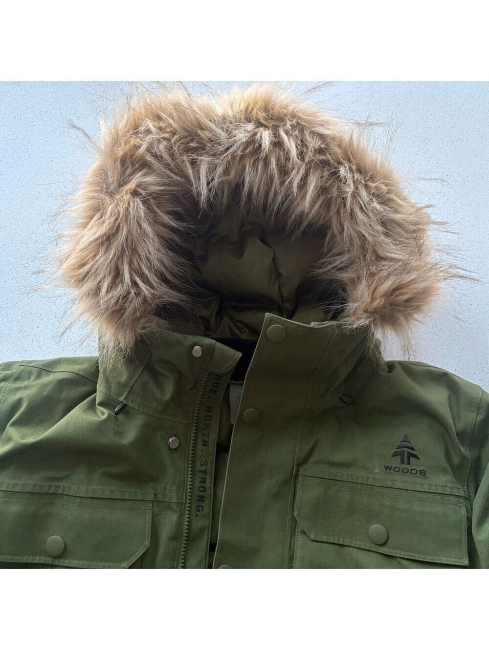 Woods down winter jacket with fur trim - mens size medium